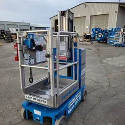 2016 Genie GR-20 Self-Propelled One-Person Lift