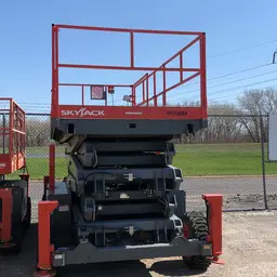 2013 Skyjack SJ9250RT Rough Terrain Scissor Lift