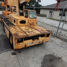 2013 Broderson IC-35-2F