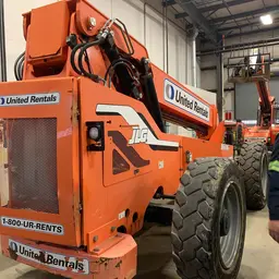 2015 SKYTRAK 6042 Forklift