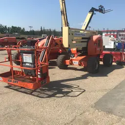 2013 JLG 450AJ Articulating Boom Lift