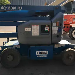 2013 Genie Z-40/23N RJ Articulating Boom Lift