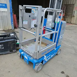 2016 Genie GR-20 Self-Propelled One-Person Lift