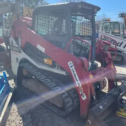 2017 Takeuchi TL10V2-CR Track Loader