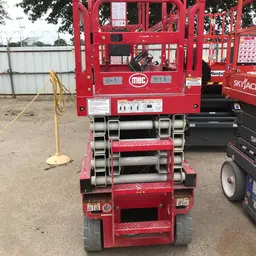 2017 MEC 2632SE Scissor Lift