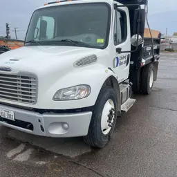 2018 Freightliner M2106-DUMP-HYD Truck