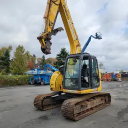 2018 Kobelco SK140SR-5 Excavator