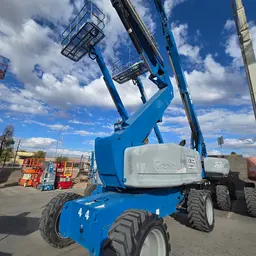 2016 Genie Z-80/60 Articulating Boom Lift