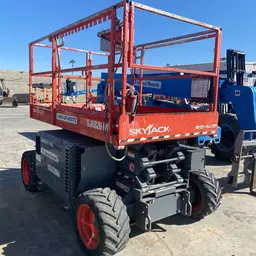 2017 Skyjack SJ6826RT Rough Terrain Scissor Lift