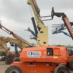 2017 JLG 800S Boom Lift