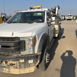 2017 Ford F550REGXLG4WD