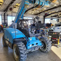 2015 Genie GTH-5519 Forklift