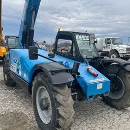 2015 Genie GTH8-44 Forklift