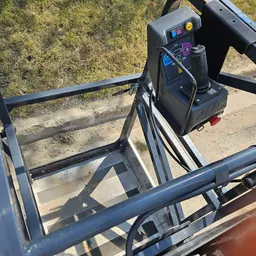 2015 JLG 20MVL Self-Propelled One-Person Lift