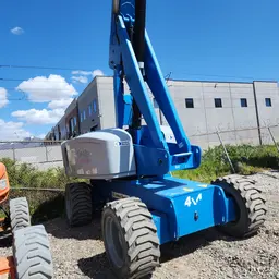 2016 Genie S-80X Boom Lift