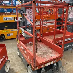 2017 Skyjack SJ16 Self-Propelled One-Person Lift