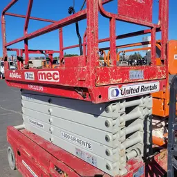 2017 MEC 4046SE Scissor Lift
