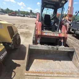 2017 Takeuchi TL8W Track Loader