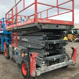 2015 Skyjack SJ9250RT Rough Terrain Scissor Lift