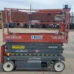 2015 Skyjack SJIII3226 Scissor Lift
