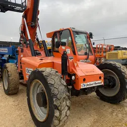 2017 SKYTRAK 6042 Forklift