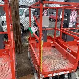 2016 Skyjack SJ16 Self-Propelled One-Person Lift