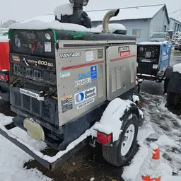 2017 Lincoln Electric VANTAGE 600SD Welder