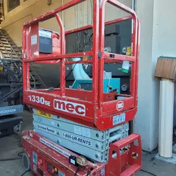 2017 MEC 1330SE Scissor Lift