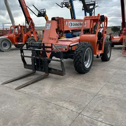 2014 SKYTRAK 8042 Forklift
