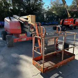 2015 JLG 450AJ Articulating Boom Lift