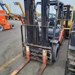 2019 Toyota 8FDU25 Warehouse Forklift