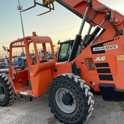2016 SKYTRAK 10054 Forklift