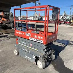 2018 Skyjack SJIII3219 Scissor Lift