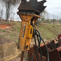 2019 Arrowhead Rockdrill R75S Attachment