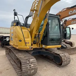 2017 Kobelco SK140SR Excavator