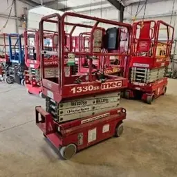 2017 MEC 1330SE Scissor Lift