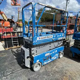 2015 Genie GS-1930 Scissor Lift