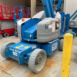2013 Genie Z-40/23N RJ Articulating Boom Lift