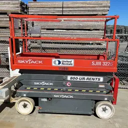 2015 Skyjack SJIII3226 Scissor Lift