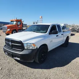 2018 Dodge 1500QUADSTGRWD Pickup Truck