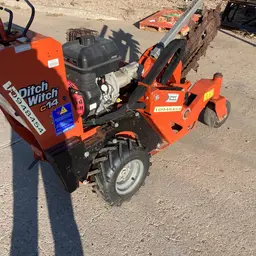 2019 Lincoln Electric VANTAGE 549 Welder