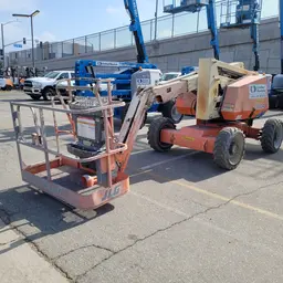2017 JLG 340AJ Articulating Boom Lift