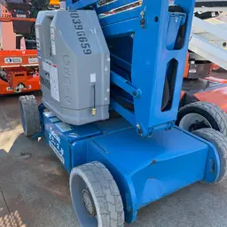 2015 Genie Z-34/22N Articulating Boom Lift