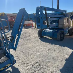 2013 Genie Z-45/25J DC Articulating Boom Lift
