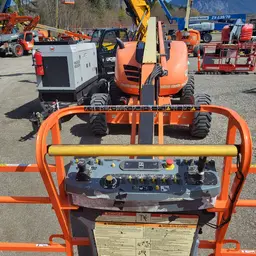 2014 JLG 600AJ Articulating Boom Lift