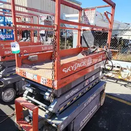 2015 Skyjack SJIII3219 Scissor Lift