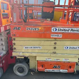 2017 JLG 2632ES Scissor Lift