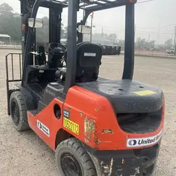2016 Toyota 8FDU30 Warehouse Forklift