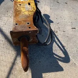 2017 SOOSAN CB800S-XCMG Attachment