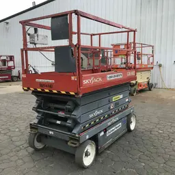 2014 Skyjack SJIII4632 Scissor Lift